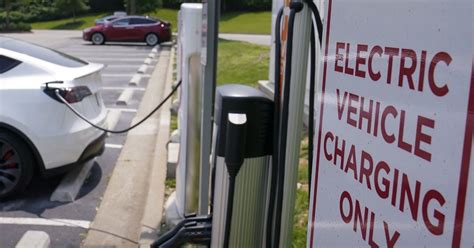 Eligible electric and plug-in vehicle buyers will get US tax credits immediately in 2024